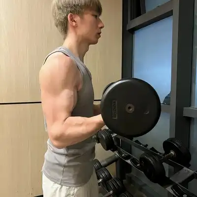 毛煜诗