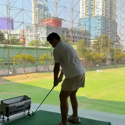 阎天